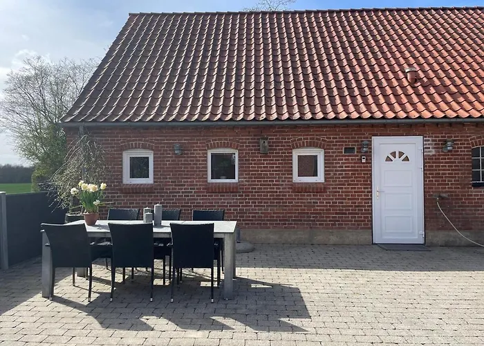 The * Langå